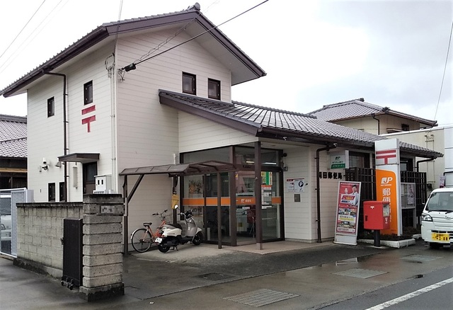 郵便局　岡田郵便局（郵便局）まで1100m