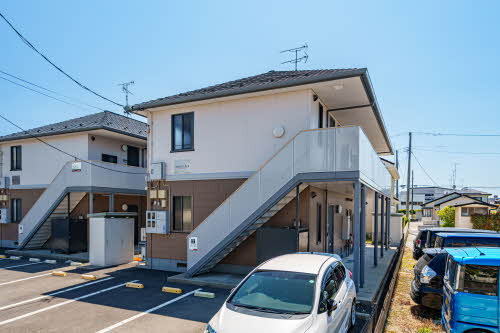 建物外観　新生活に嬉しい駐車場1台無料物件です！！