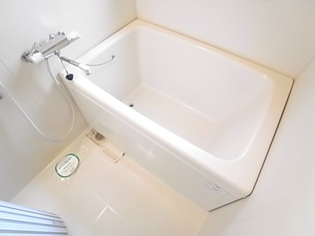 バス・シャワールーム　別部屋参考写真