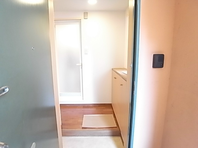 玄関　別部屋参考写真