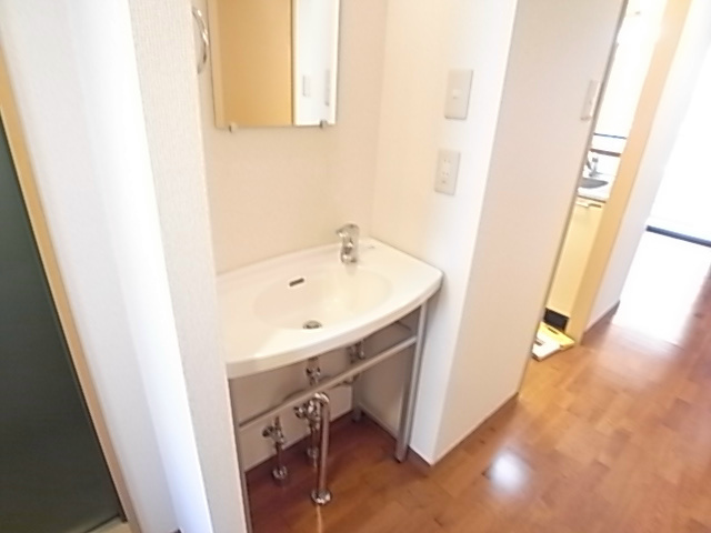 洗面設備　別部屋参考写真