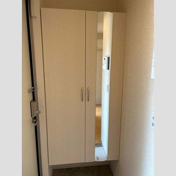 玄関　シューズボックス