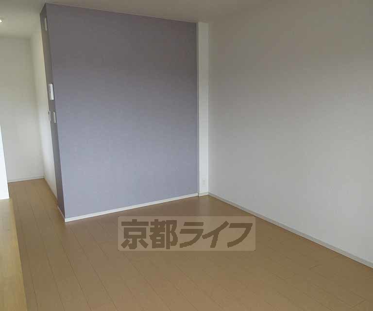 居室・リビング　明るいリビングです！