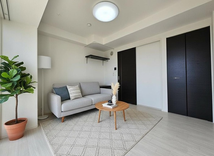 居室・リビング　白基調の洋室。