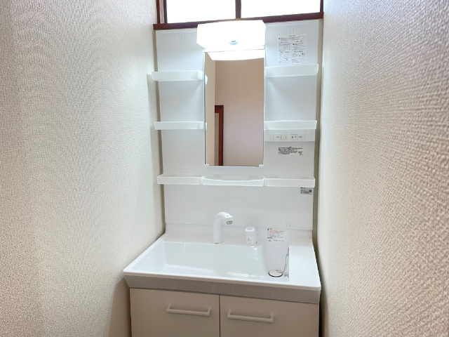 洗面設備　※反転１０２号室の写真
