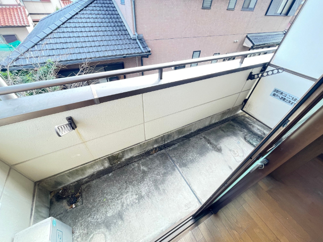 バルコニー　南向きのベランダ