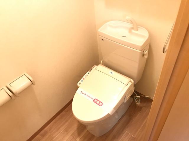 トイレ　シャワー付きトイレ（イメージ）