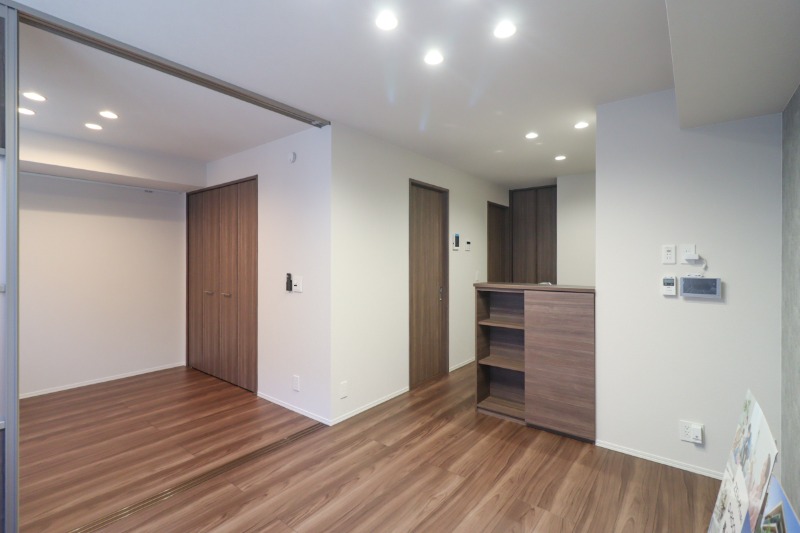 居室・リビング　図面と現状に相違がある場合には現状を優先