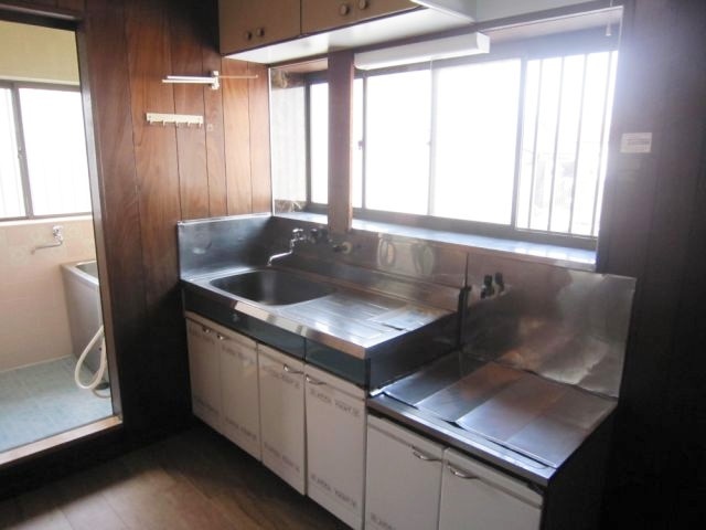 キッチン　２口コンロ設置可