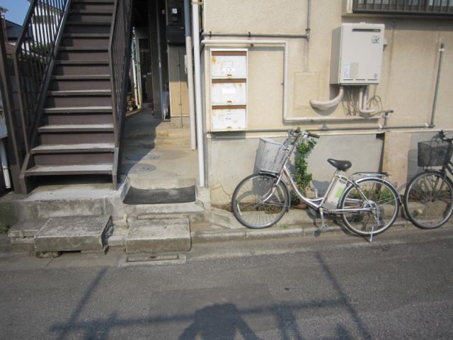 エントランス　物件入り口です