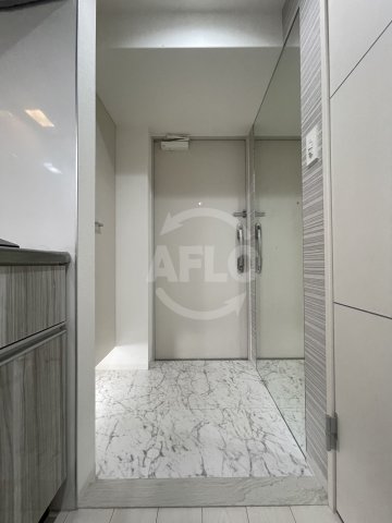 玄関　セイワパレス京町堀　玄関