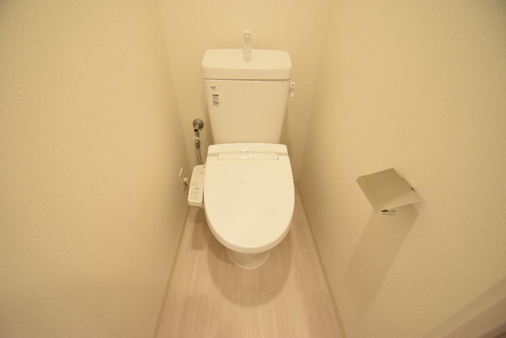 トイレ　シャワー付トイレ