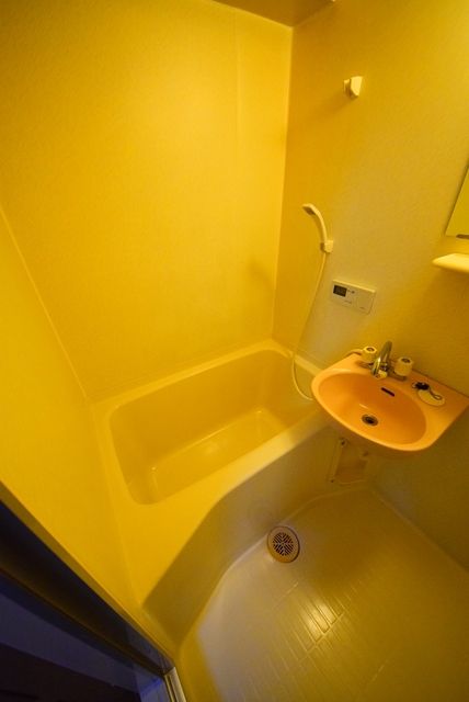 バス・シャワールーム　★★湘南台駅からわずか徒歩3分ＲＣ造マンションです★★