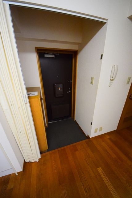玄関　★★湘南台駅からわずか徒歩3分ＲＣ造マンションです★★