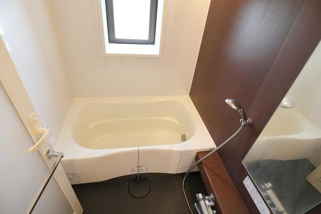 バス・シャワールーム　バス※別部屋参考写真