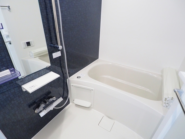 バス・シャワールーム　バスルーム