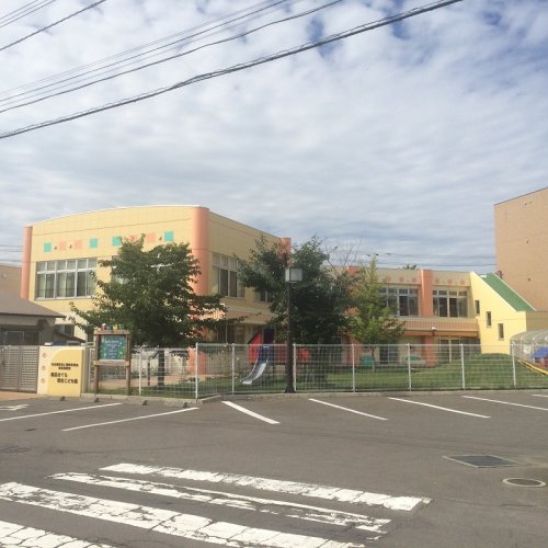 幼稚園・保育園　幼保連携型鍛治さくら認定こども園（幼稚園・保育園）まで366m
