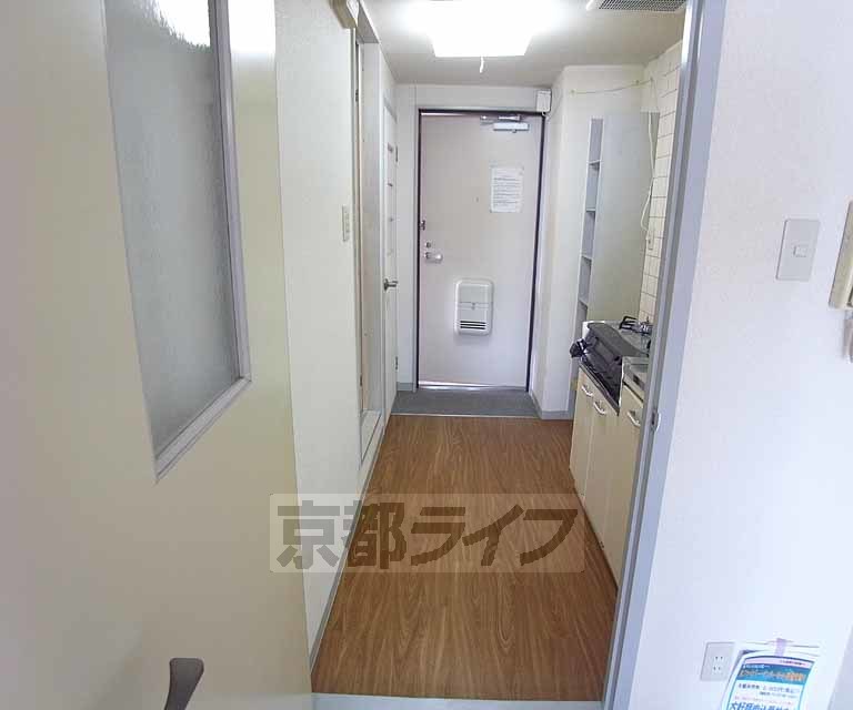 その他部屋・スペース　お部屋はいる前の扉付き