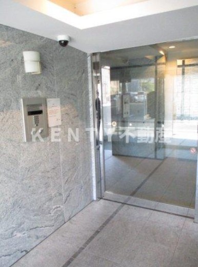 ロビー　ゆとりのあるロビーです