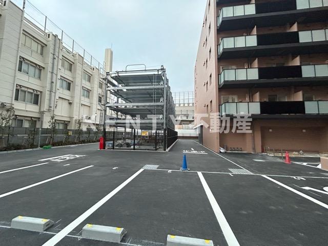 駐車場　駐車場完備です