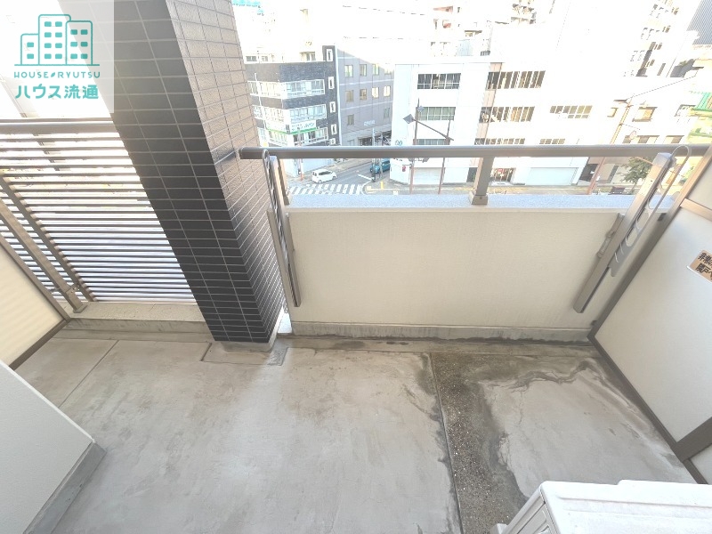 バルコニー　※同タイプ