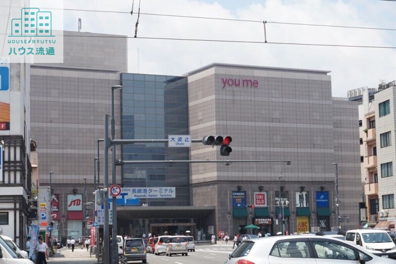 ショッピングセンター　ライトオン長崎夢彩都店（ショッピングセンター）まで764m