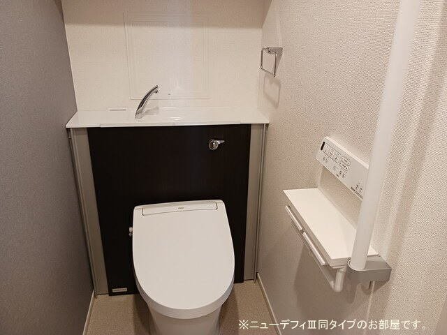 トイレ　シンプルで使いやすいトイレです