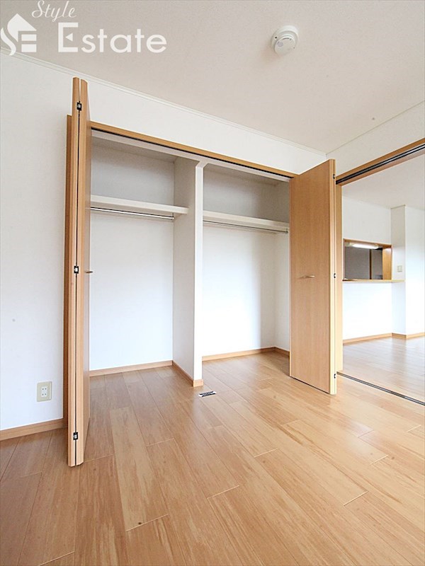 収納　クローゼット