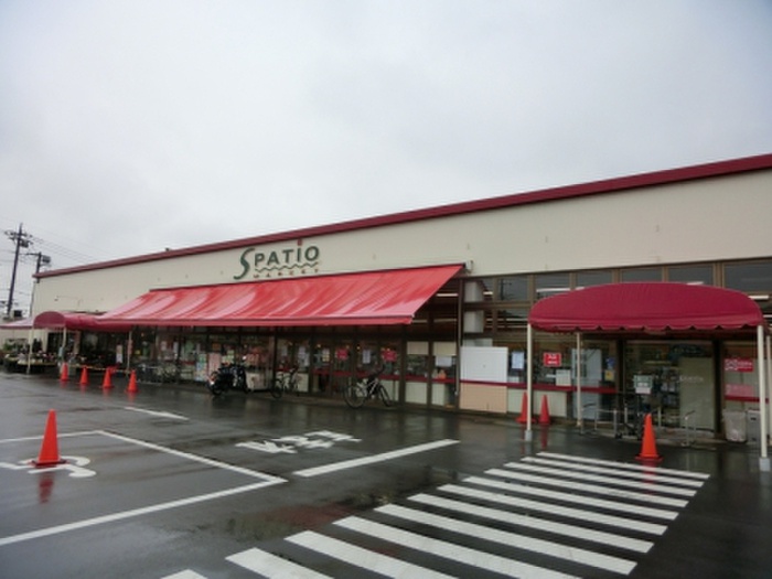 ショッピングセンター　エスパティオ下川入店（ショッピングセンター）まで400m