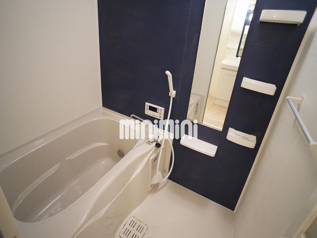 バス・シャワールーム　お風呂です