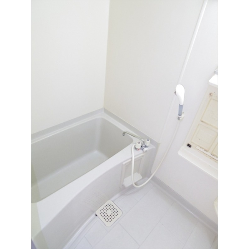 バス・シャワールーム　図面と現状に相違がある場合には現状を優先