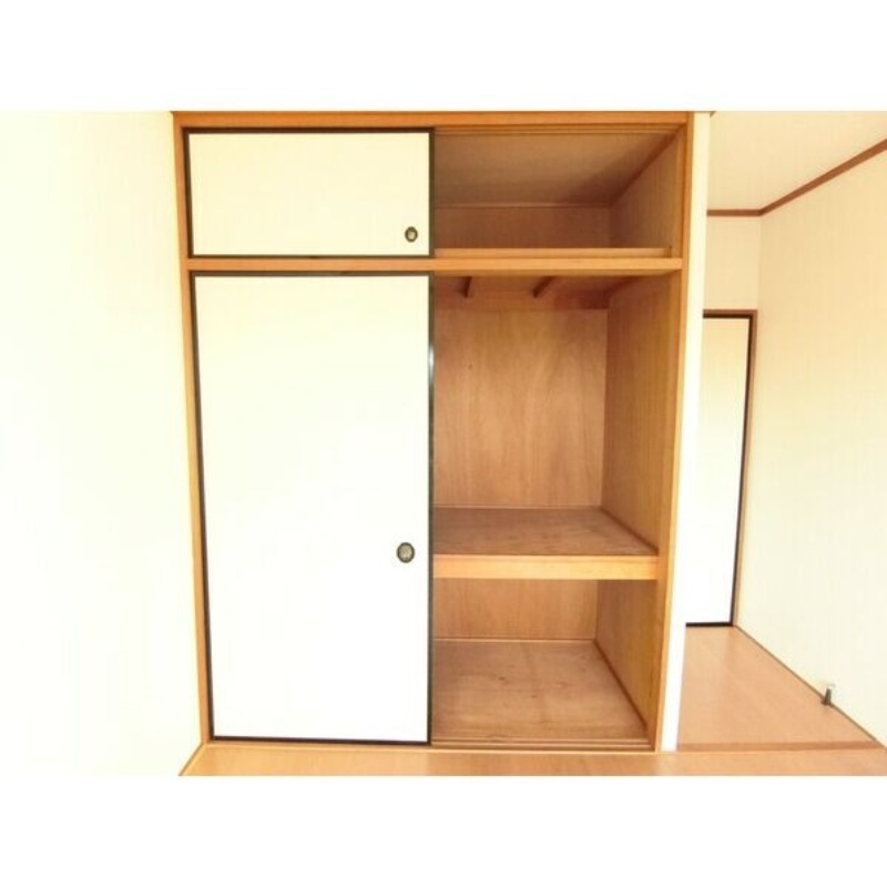 収納　図面と現状に相違がある場合には現状を優先