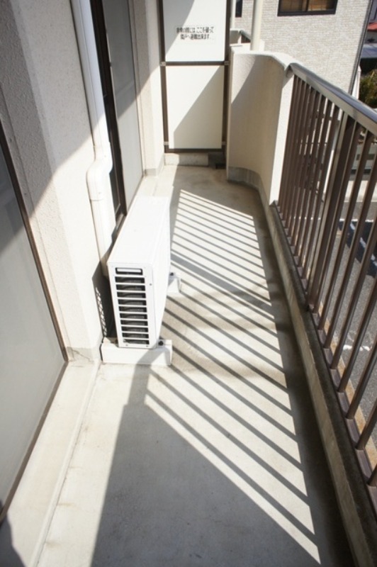 バルコニー　図面と現状に相違がある場合には現状を優先