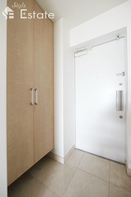 玄関　玄関　シューズボックス