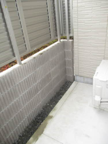 バルコニー　テラス