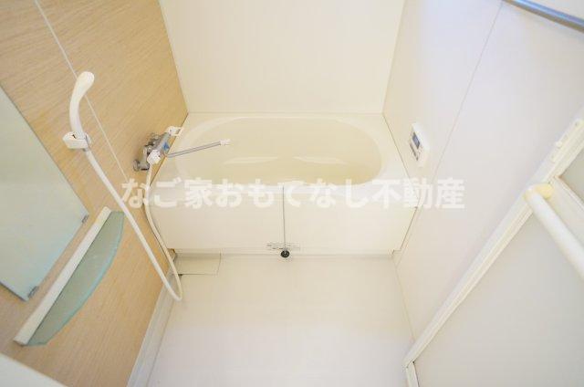 バス・シャワールーム　※写真は別号室