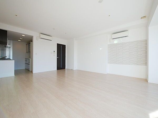 居室・リビング　参考写真です