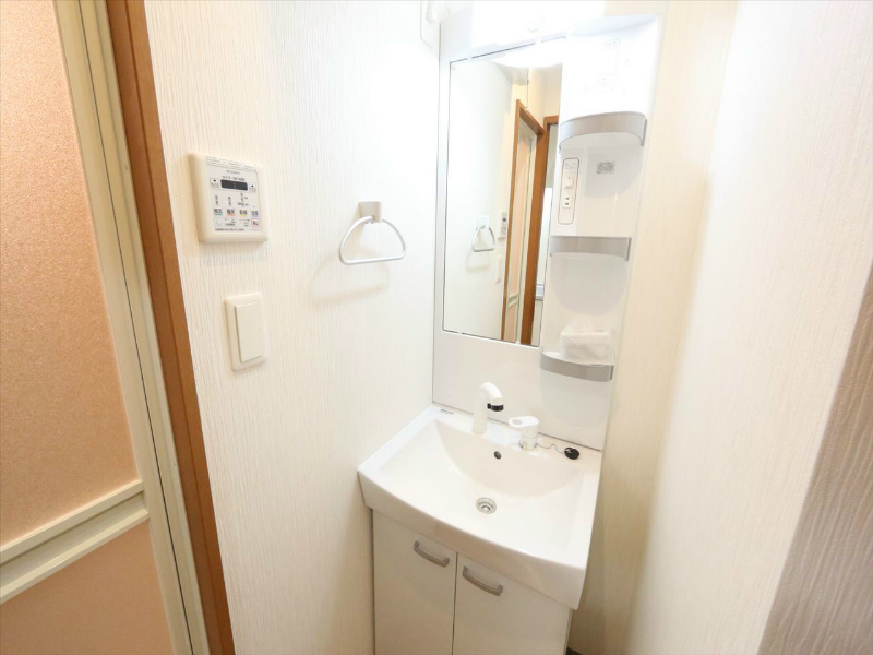 洗面設備　脱衣所　シャンプードレッサー