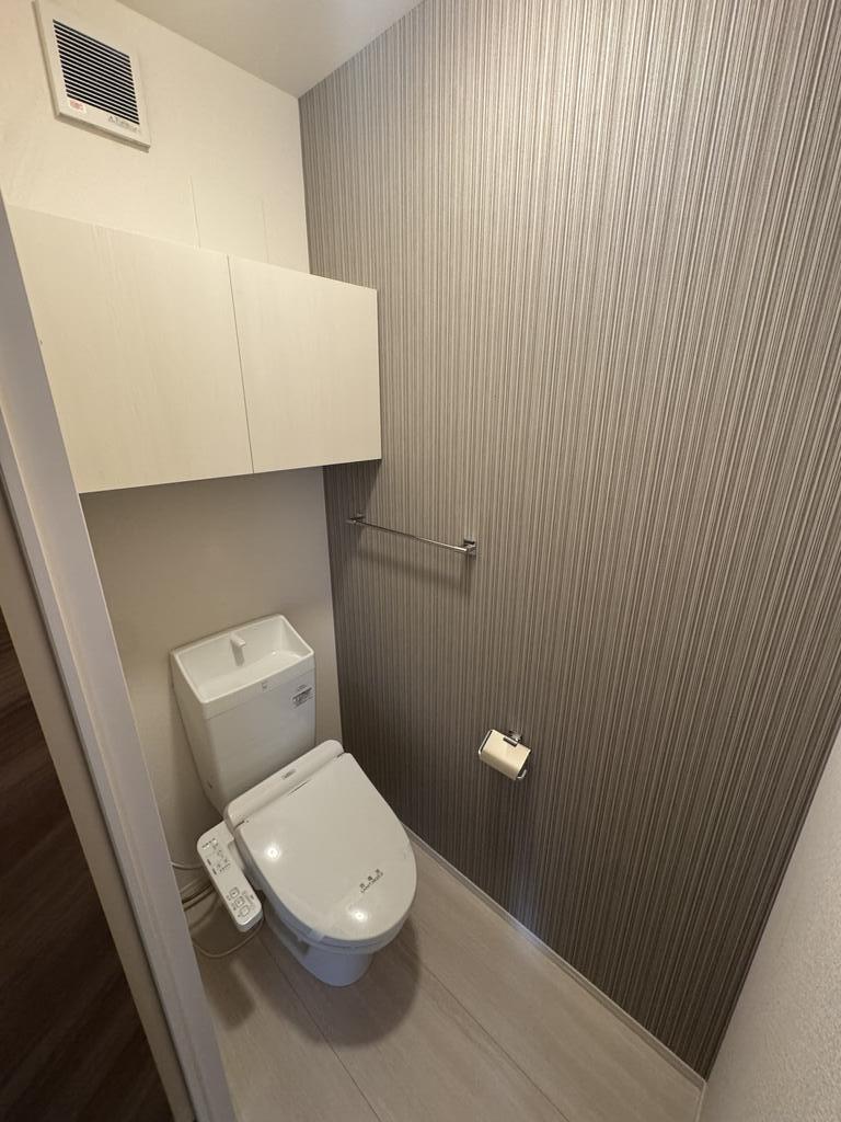 トイレ　ウォシュレット完備