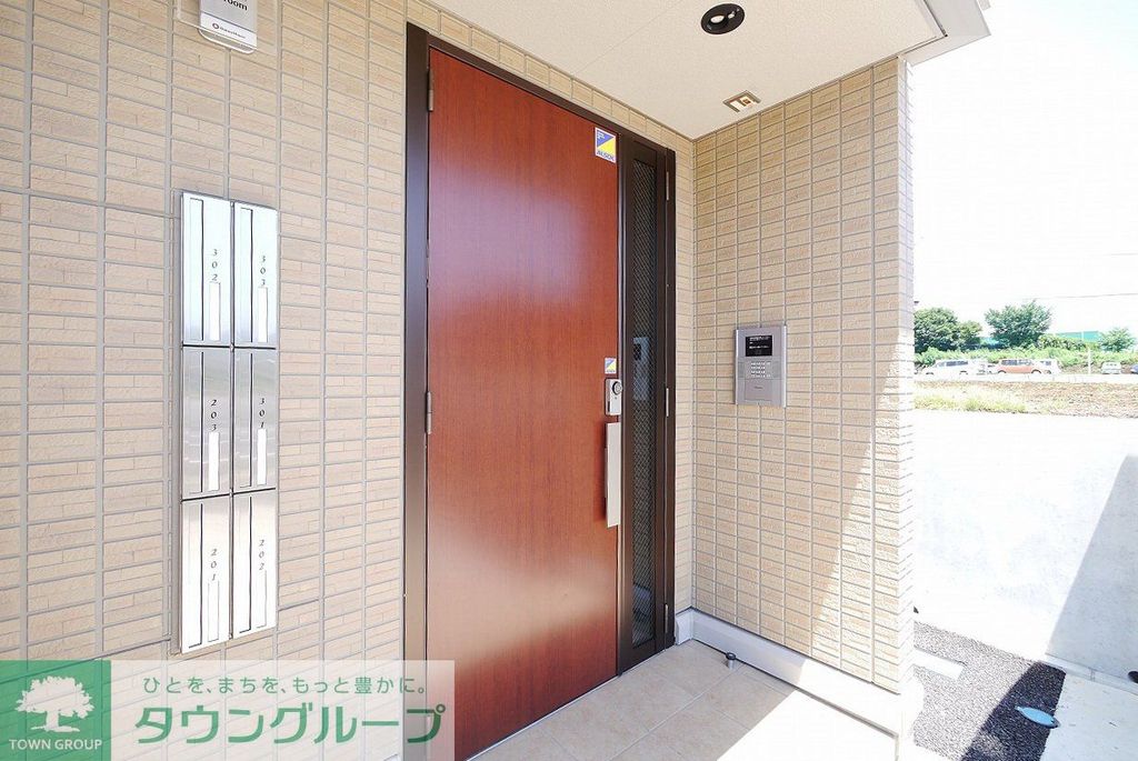 エントランス　エントランス