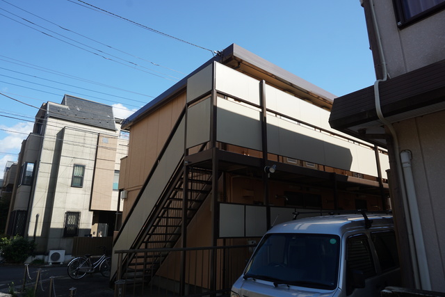 建物外観　閑静な住宅地でゆったりライフスタイルを満喫してください♪