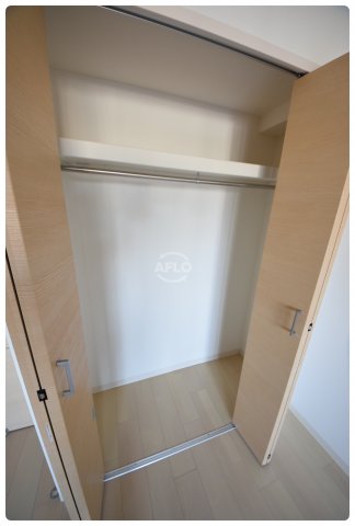 収納　JPレジデンス大阪城南　クローゼット