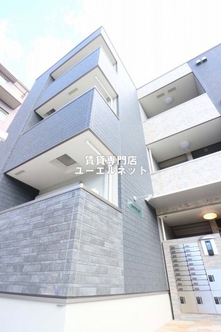 建物外観　シンプルで洗練されたデザインが毎日の暮らしに心地よさをプラス