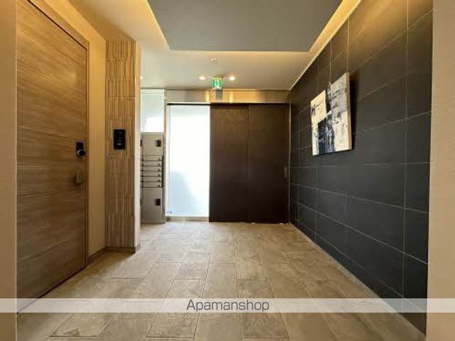 ロビー　ロビー