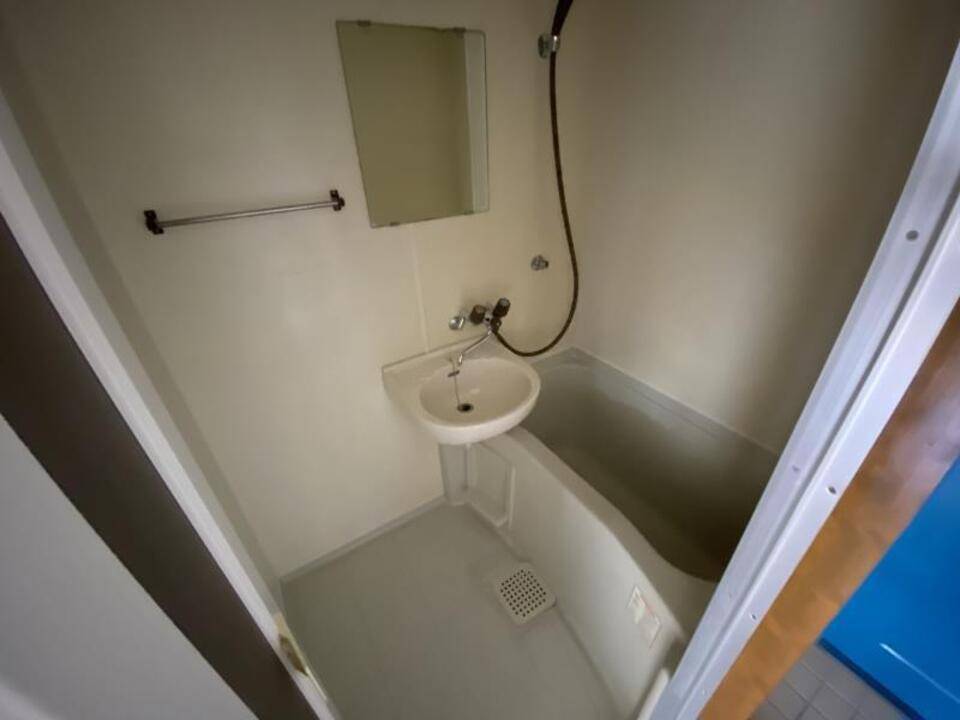 バス・シャワールーム　浴室