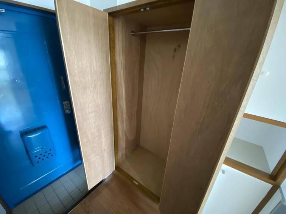 収納　クローゼット