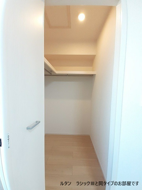 収納　施工イメージです。