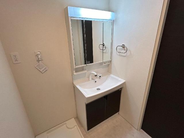 洗面設備　洗髪洗面化粧台（イメージ）