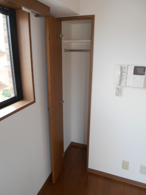 収納　同タイプの室内写真