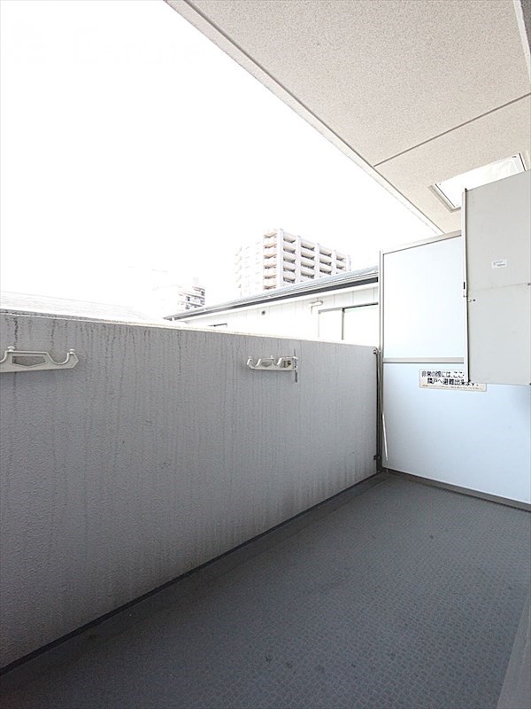 バルコニー　バルコニー